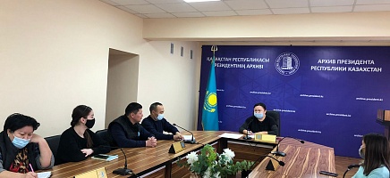 Жас архившілер кеңесінің мәжілісі   фото галереи 1